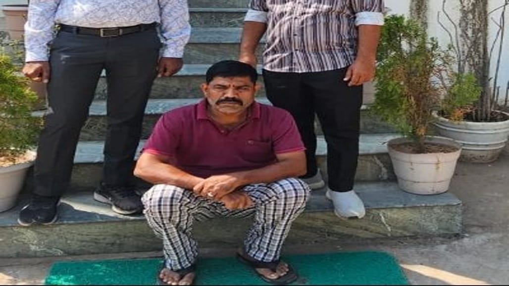 23 વર્ષ બાદ રવિ પૂજારી ગેંગનો સભ્ય મુંબઈથી ઝડપાયો