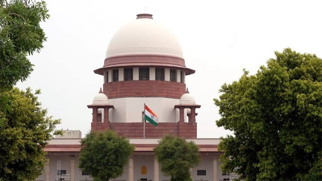 વંદે માતરમ્ ગાવાની ના પાડનારાને સજા ના કરી શકો : કેન્દ્રને સુપ્રીમ
