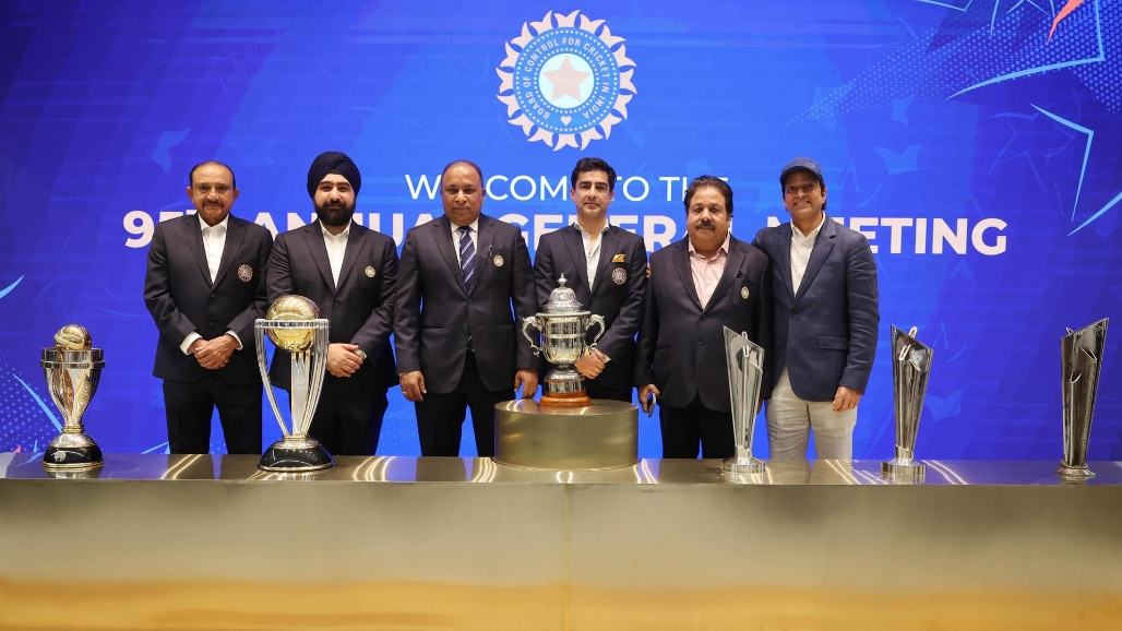 BCCI દર વર્ષે કેટલો ટેક્સ ચૂકવે છે? સુપ્રીમ કોર્ટમાં થયો ખુલાસો