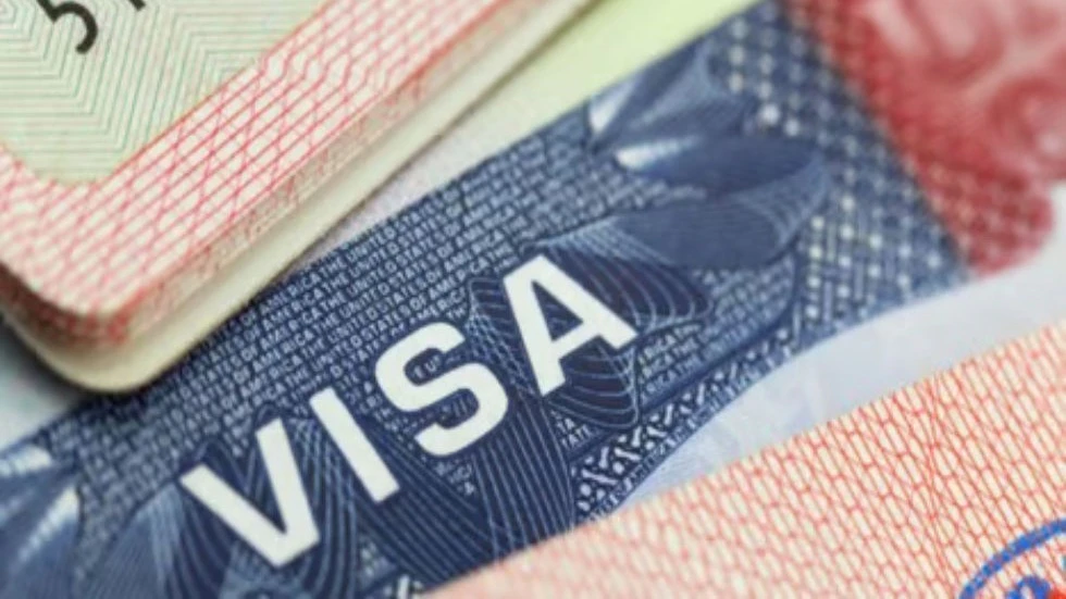 H-1B Visa Uncertainty Puts Indian Homeowners in US Under Mortgage Pressure