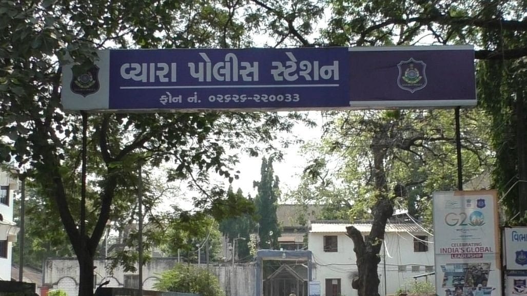 તાપીની વ્યારા પાલિકાના અધ્યક્ષના ભાઈ અને ભાજપ નેતા સામે ગુનો