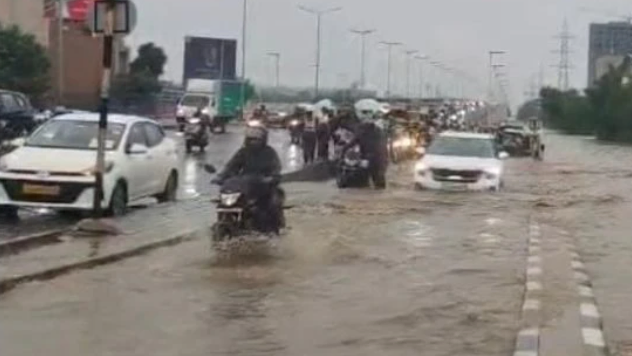 Mithakhali Underpass Closed for 102 in Just 0.55 Inches of Rain in Ahmedabad