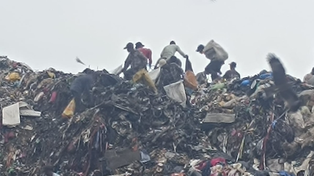 Pirana Dumping Site: AMC Worker Allegedly Attacked, Hand Fractured Amid Waste Pickers’ Dispute