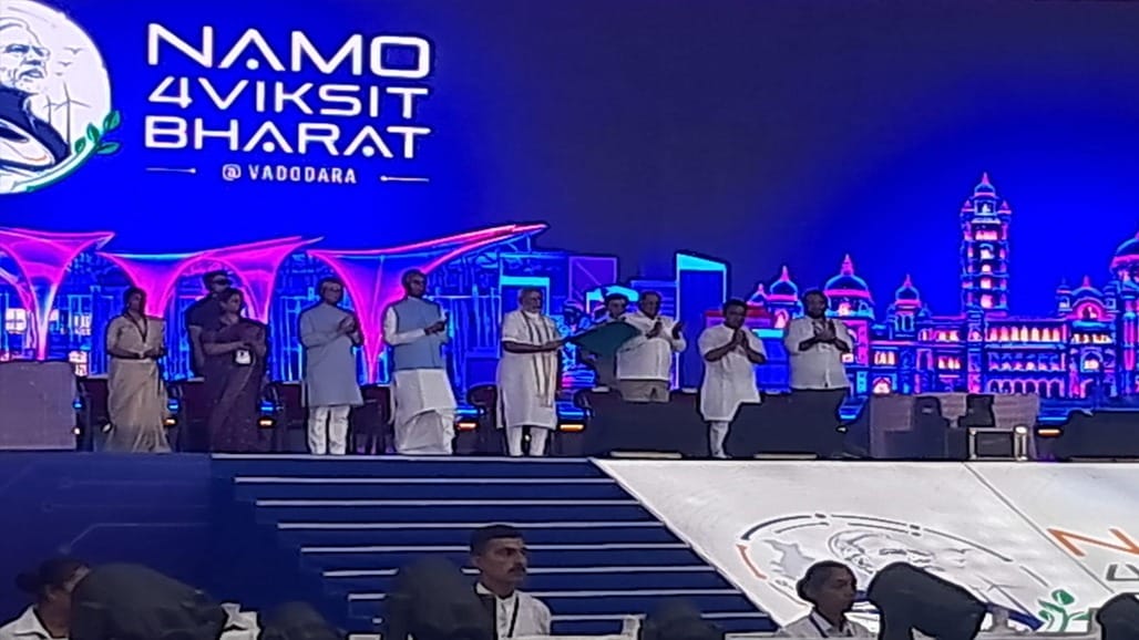 વડોદરાથી PM મોદીએ રૂ.35 હજાર કરોડના વિકાસકાર્યો રાષ્ટ્રને સમર્પિત