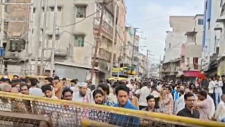 Stone-Pelting, Tear Gas in Ujjain as Protest Over Shahi Masjid Demolition Plan Intensifies