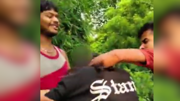 Another Incident Caught On Camera: Group Of Men Allegedly Harass Girl In Bihar's Samastipur