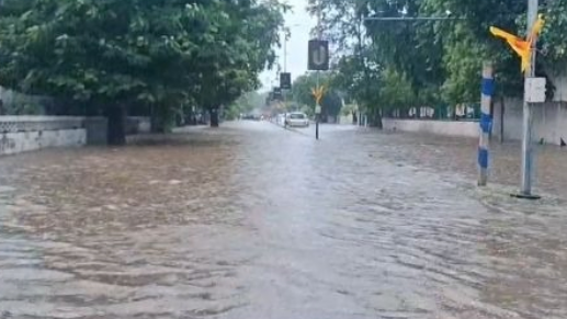 Ahmedabad Update at 4 PM: Intense Midday Showers Recede Across City as Vatva and Lambha Lead Total Downpours
