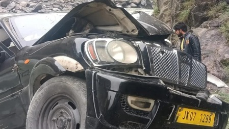 Five Killed, Six Injured As Vehicle Falls Into Kishenganga River In J&K’s Kupwara
