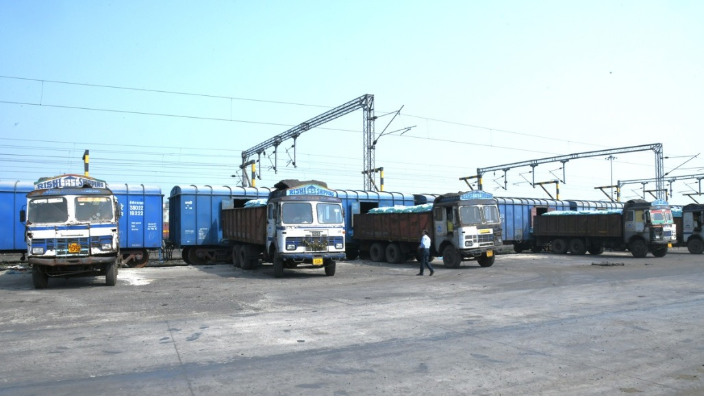 Ahmedabad Railway Division Earns ₹636 Crore From Freight In September, Sets Record With 90 Rakes In A Day