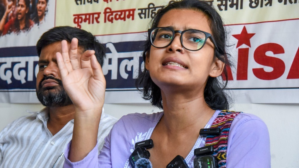 Neha Bora, Other Protesters Detained as Delhi Police Block CJP’s Tiranga March; AAP, SFI MPs Face Restrictions