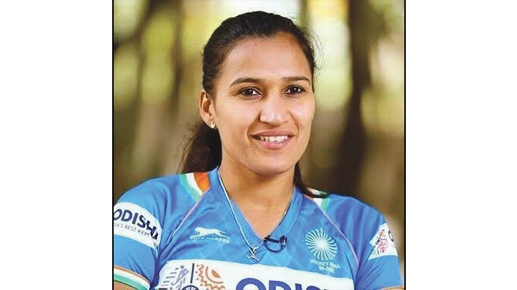 સખત મહેનત અને નીડરતાની પાંખે-સફળ ઉડાન