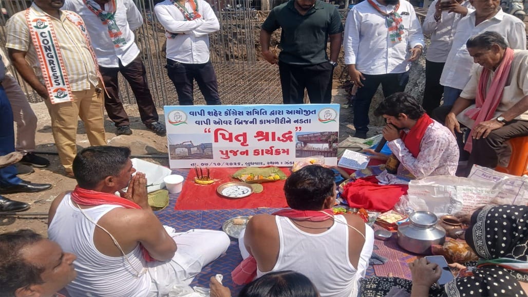વાપીમાં ઓવરબ્રિજ 18 મહિનામાં કામ પૂરું કરવાનો દાવો
