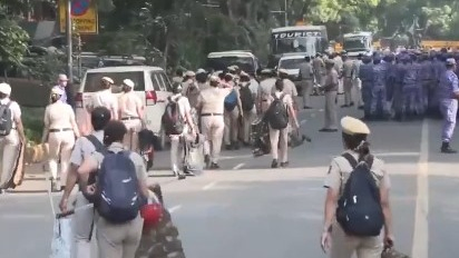 Protest Against Gyanesh: State Machinery Goes Into Overdrive To Ban Dissent, Criminalising Even The Right To Raise A Slogan