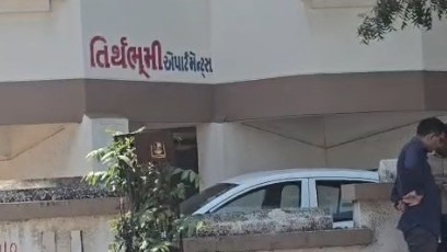 Ahmedabad College Student Found Naked, Unconscious, In Isanpur Apartment Compound; Dies During Treatment