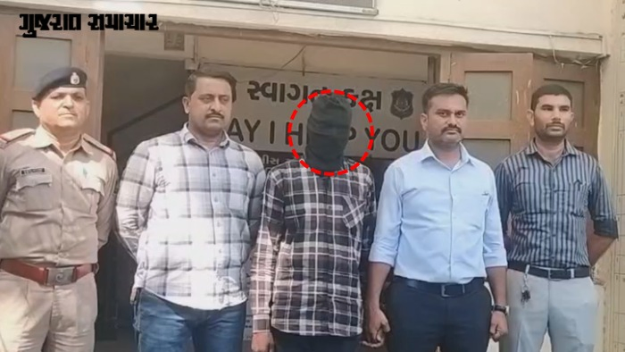 અમદાવાદ: 12 વર્ષની માસૂમ ભત્રીજી પર સગા મોટાબાપુએ અશ્લીલ વીડિયો બતાવી આચર્યું દુષ્કર્મ, માતાની સખી આગળ પોલ ખુલી!