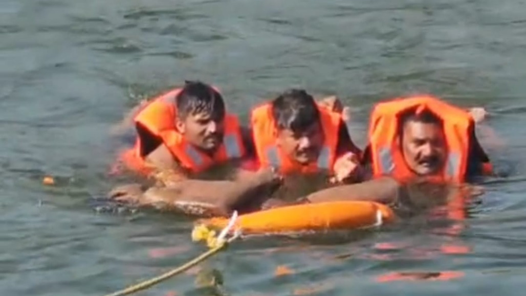 13-Year-Old Boy Drowns While Bathing In Damanganga River in Valsad's Vapi