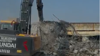 Demolition of 20-Foot Pillar on ₹1,295-Crore Narol-Sarkhej Highway Project Sparks Quality and Mismanagement Concerns