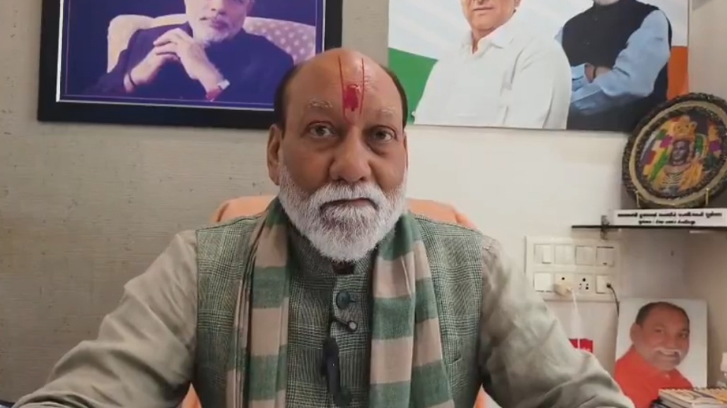 સુરતમાં ટુ-વ્હીલરને દંડ, ડમ્પર-ટ્રકને છૂટ : કુમાર કાનાણીનો ટ્રાફિક પોલીસ સામે સવાલ