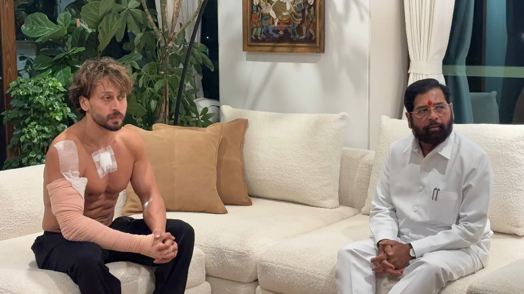 First Photo After Mumbai Firing: Eknath Shinde Meets Tiger Shroff at Actor’s Residence