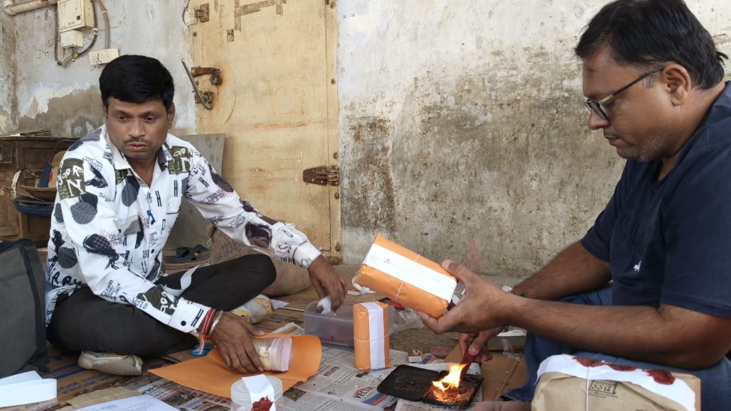 40,000 Kg of Suspicious Mawa Seized in Ahmedabad Ahead of Diwali; Lab Tests to Determine Quality