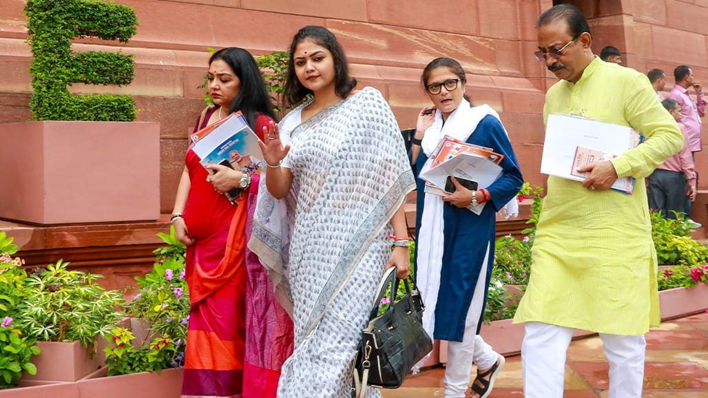 સાયોની ઘોષ સહિત 20 TMC સાંસદો સામે પક્ષપલટા વિરોધી કાયદા હેઠળ કાર્યવાહી