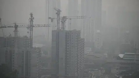 Singapore Haze Alert: Air Quality Turns ‘Worst in the World’ as Indonesian Wildfire Smoke Spreads