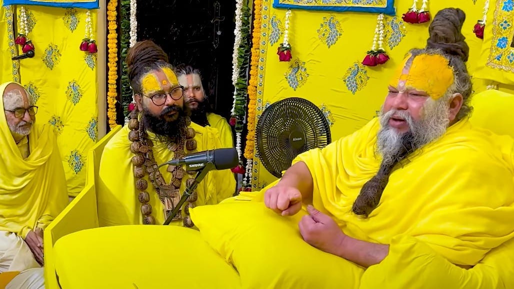 પ્રેમાનંદ મહારાજના આશ્રમમાં શિષ્યના મોત બાદ યુવતી-બાળક ગુમ