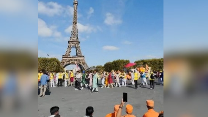 BAPS Given Clean Chit Over “Explicit Request” to Exclude Women at Eiffel Tower