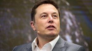Musk Tweets, ‘Is Ambani the Real Boss of India?’ Rahul Gandhi’s Reaction Also Goes Viral