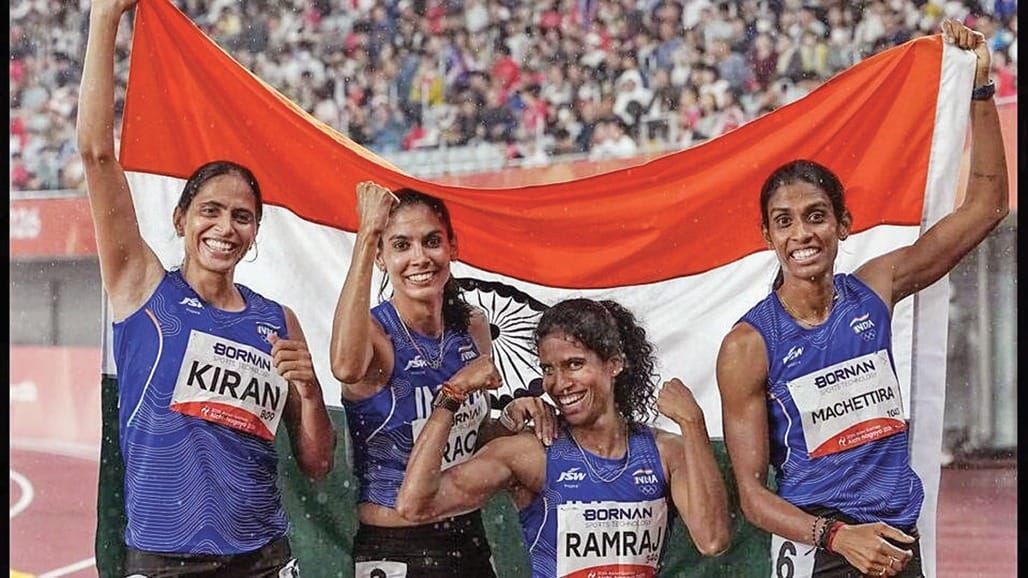 જાપાન એશિયન ગેમ્સમાં ભારતીય મહિલા રિલે ટીમે ૪x૪૦૦ મીટર દોડમાં સુવર્ણ ચંદ્રક જીત્યો