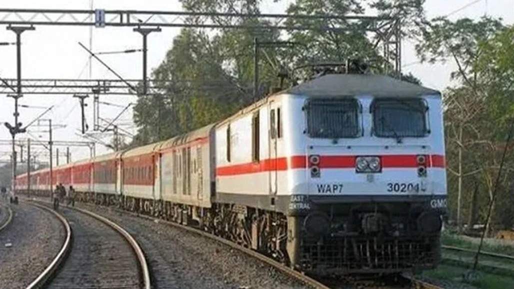 Rajkot Division Train Disruptions Until November 4: Vande Bharat Schedule Changed, Four Trains Cancelled