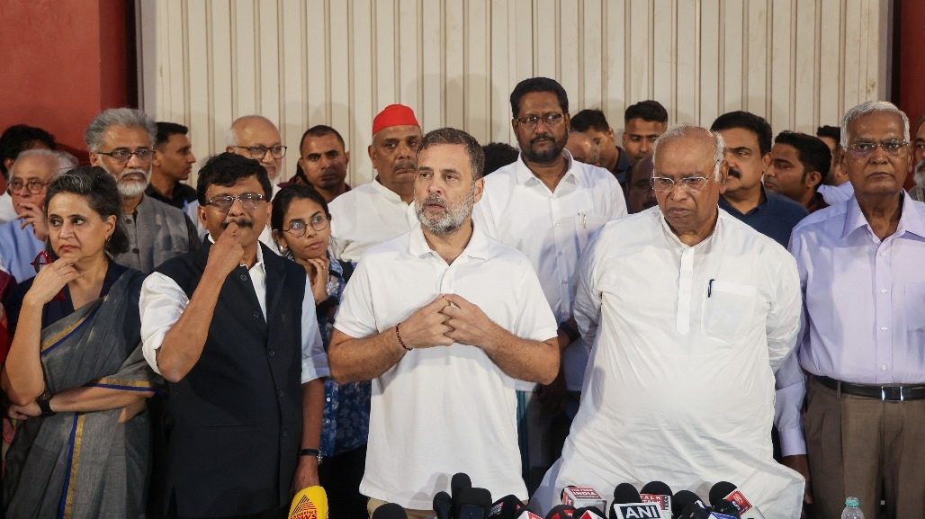 'Constitution Torn Up, Democracy Destroyed': INDIA Bloc Escalates Front Against EC and Centre After Rahul Gandhi's High-Level Tea Meet