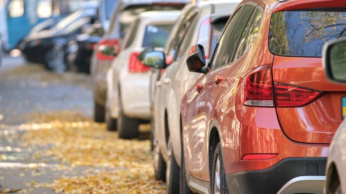 AMC Proposes Up to Fourfold Hike in Parking Charges in Ahmedabad
