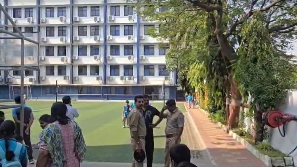 Bomb Threat.jpg