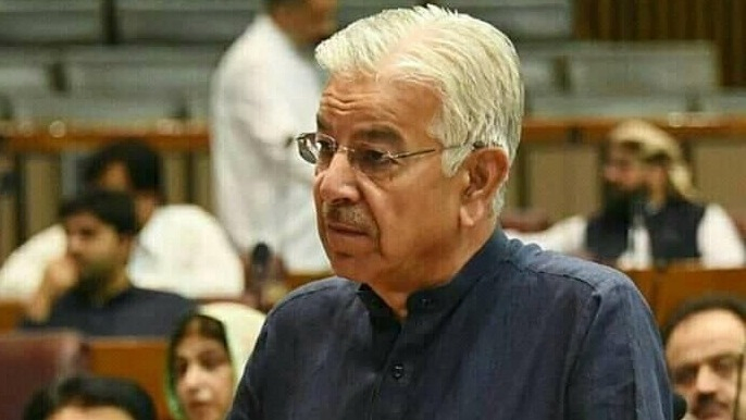 Rat Race to Europe: Pak Defence Minister Sparks Alarm Over Bureaucrats' Exodus to Portugal