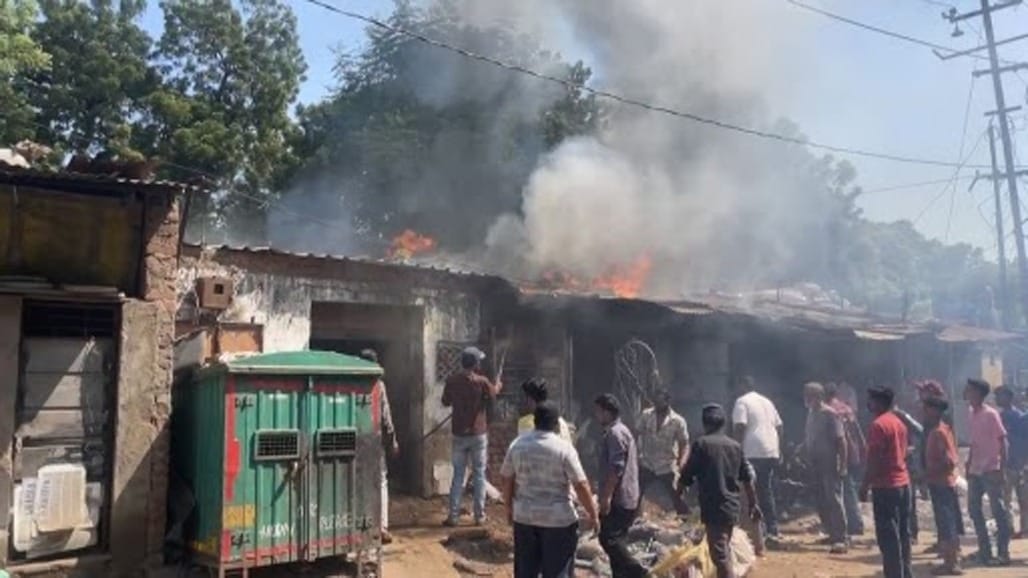 વડોદરામાં આગના બે બનાવો