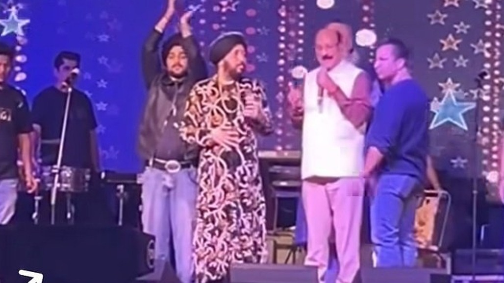 'બોલાતું તો છે નહીં, શું ગાશો?', દલેર મહેંદીને ભાજપના મંત્રીએ મંચ પર લગાવી ફિટકાર, ચાહકો ભડક્યાં