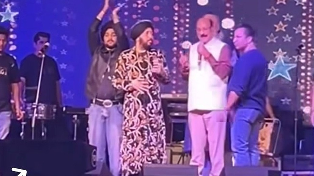 'બોલાતું તો છે નહીં, શું ગાશો?', દલેર મહેંદીને ભાજપના મંત્રીએ મંચ પર લગાવી ફિટકાર, ચાહકો ભડક્યાં