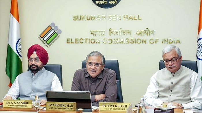 SIR માં કયા સોફ્ટવેરથી મતદારોના ડેટામાં ગરબડો શોધી...? ચૂંટણી પંચે આપ્યો ગોળ-ગોળ જવાબ