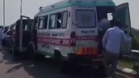 Rahul Gandhi’s Convoy Meets With Accident on Way to UP's Sultanpur Court; Oppn Leader Safe, Several Injured