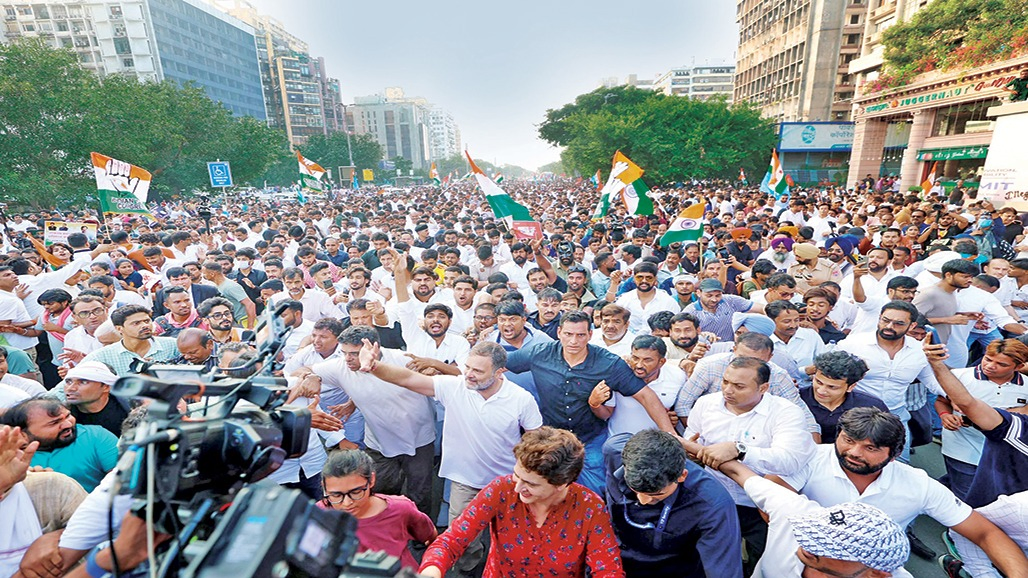 સરકાર સામે આક્રોશ, વિશાળ રેલી યોજી વિપક્ષનું શક્તિ પ્રદર્શન