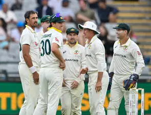 AUS vs SA 3rd Test: Starc’s Six-Wicket Haul Triggers SA's Dramatic Collapse After 158-Run Opening Stand 1 AUS vs SA 3rd Test: Starc’s Six-Wicket Haul Triggers SA's Dramatic Collapse After 158-Run Opening Stand 1